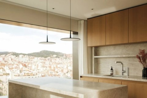 Продажа квартиры в Барселона, Испания 3 спальни, 216м2 №148867 - фото 4