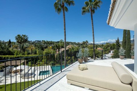 Willa w Marbella, Malaga, Hiszpania 5 sypialni, 722 mkw. nr 174216 – zdjęcie 7