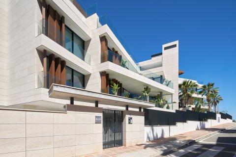 Huoneisto myytävänä Estepona, Malaga, Espanja, 3 makuuhuonetta, 232.77 m2 No. 174217 - kuva 5