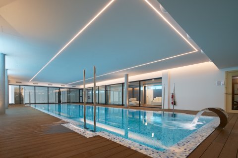 Huoneisto myytävänä Estepona, Malaga, Espanja, 3 makuuhuonetta, 232.77 m2 No. 174217 - kuva 8