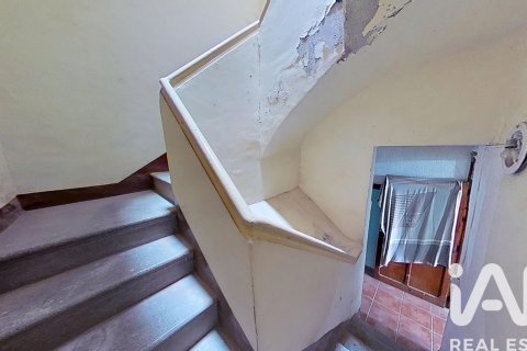House for sale in Atzeneta del Maestrat, Castellon, Spain 5 bedrooms, 212 sq.m. No. 185426 - photo 10