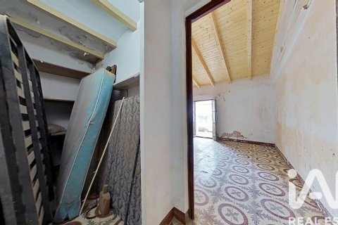 House for sale in Atzeneta del Maestrat, Castellon, Spain 5 bedrooms, 212 sq.m. No. 185426 - photo 16