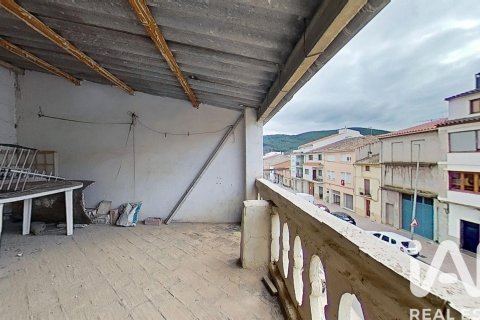 House for sale in Atzeneta del Maestrat, Castellon, Spain 5 bedrooms, 212 sq.m. No. 185426 - photo 23