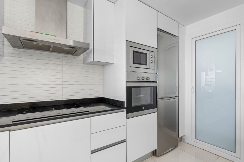 Huoneisto Punta Prima, Alicante, Espanja 2 makuuhuonetta, 61 m2 No. 145410