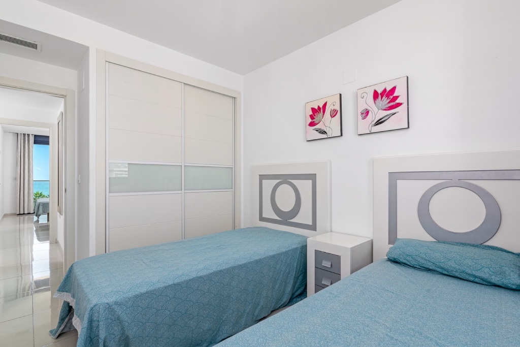 Huoneisto Punta Prima, Alicante, Espanja 2 makuuhuonetta, 61 m2 No. 145410