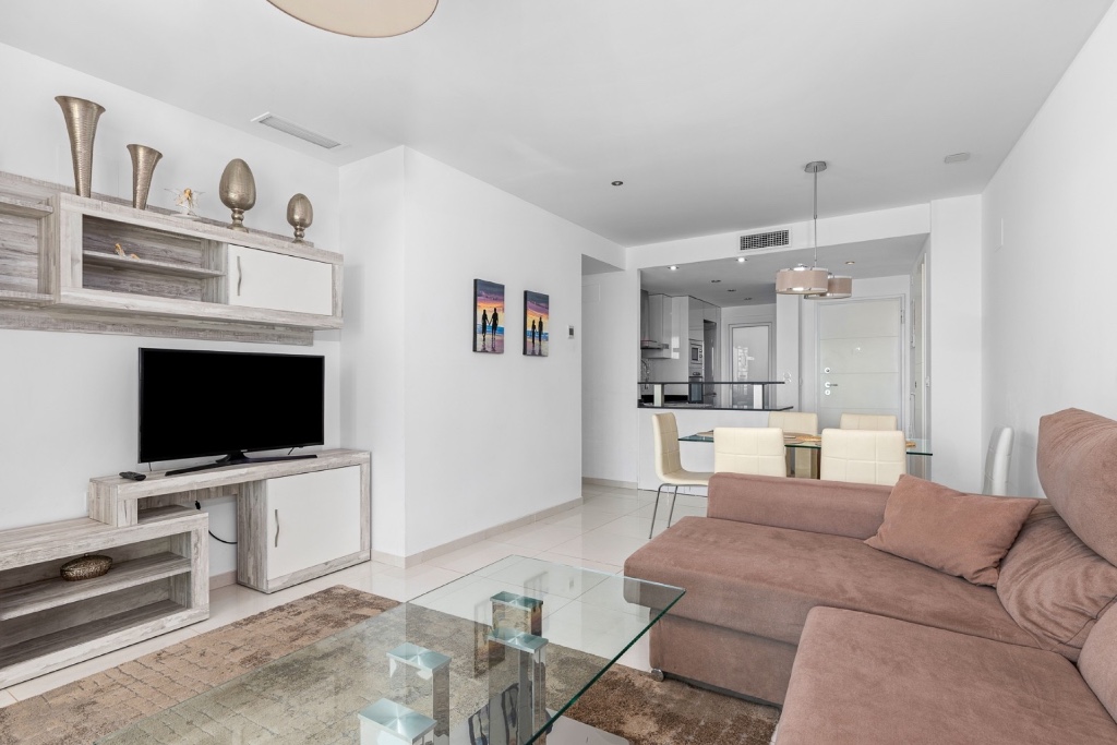 Huoneisto Punta Prima, Alicante, Espanja 2 makuuhuonetta, 61 m2 No. 145410