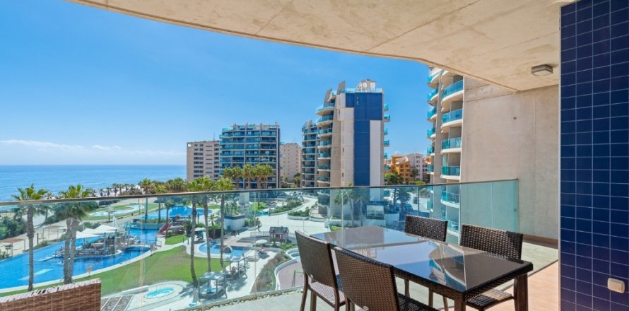 Квартира в Пунта Прима, Аликанте, Испания 2 спальни, 61м2 №145410