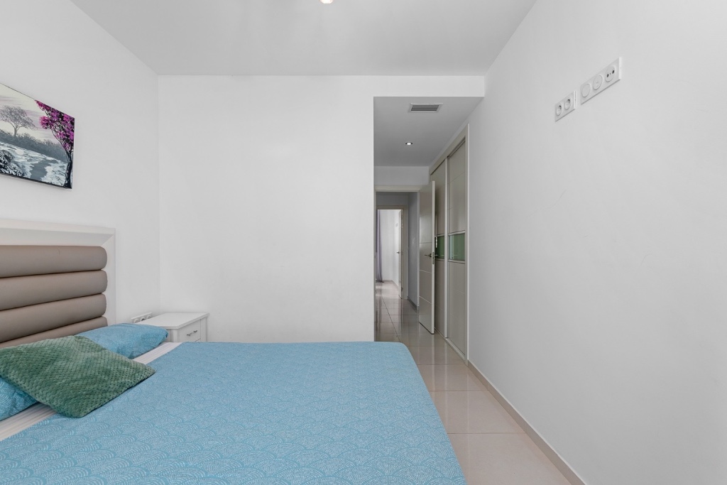 Huoneisto Punta Prima, Alicante, Espanja 2 makuuhuonetta, 61 m2 No. 145410