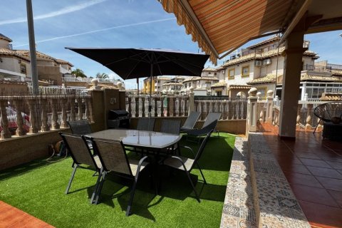 Kaupunkipientalo myytävänä Alicante, Espanja, 3 makuuhuonetta, 84 m2 No. 145413 - kuva 8