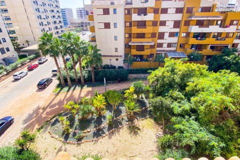 Dzīvoklis pārdošanā Punta Prima, Alicante, Spānijā 2 istabas, 65 m2 Nr. 145407 - attēls 18