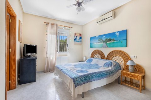 Villa pārdošanā San Fulgencio, Alicante, Spānijā 5 istabas, 273 m2 Nr. 145408 - attēls 21