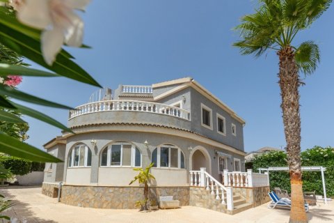 Villa pārdošanā San Fulgencio, Alicante, Spānijā 5 istabas, 273 m2 Nr. 145408 - attēls 8
