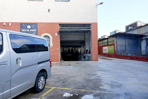 Commercial property for sale in Mataro, Barcelona, Spain 1284 sq.m. No. 167234 - photo 3