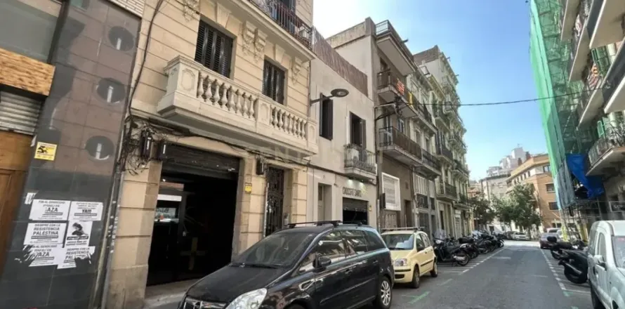 Retail store in Barcelona, Spain 194 sq.m. No. 167236