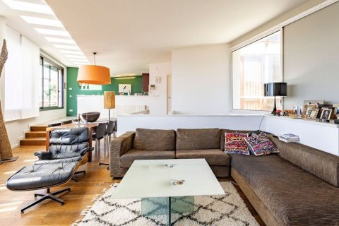 House for sale in Sitges, Barcelona, Spain 6 bedrooms, 354 sq.m. No. 177842 - photo 13
