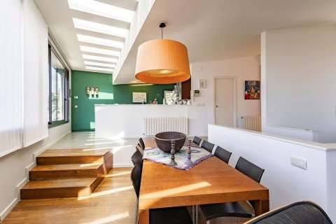 House for sale in Sitges, Barcelona, Spain 6 bedrooms, 354 sq.m. No. 177842 - photo 2