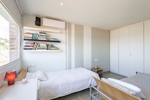 House for sale in Sitges, Barcelona, Spain 6 bedrooms, 354 sq.m. No. 177842 - photo 27