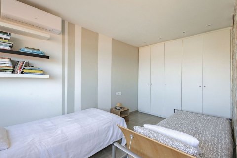 House for sale in Sitges, Barcelona, Spain 6 bedrooms, 354 sq.m. No. 177842 - photo 28