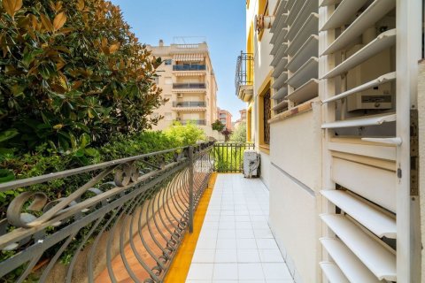 Apartament w Calafell, Tarragona, Hiszpania 3 sypialnie, 88 mkw. nr 177845 – zdjęcie 7