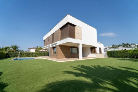 House for sale in Spain 5 bedrooms, 529 sq.m. No. 177841 - photo 5