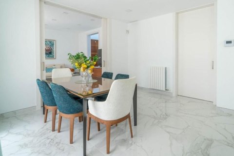 House for sale in Spain 5 bedrooms, 529 sq.m. No. 177841 - photo 23