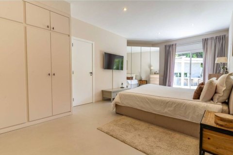 House for sale in Sant Pere de Ribes, Barcelona, Spain 6 bedrooms, 350 sq.m. No. 177843 - photo 23