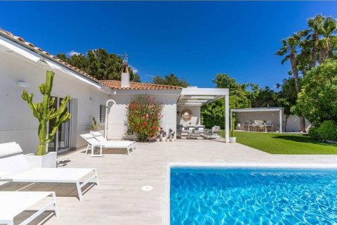 House for sale in Sant Pere de Ribes, Barcelona, Spain 6 bedrooms, 350 sq.m. No. 177843 - photo 7