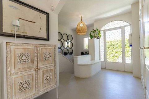 House for sale in Sant Pere de Ribes, Barcelona, Spain 6 bedrooms, 350 sq.m. No. 177843 - photo 14