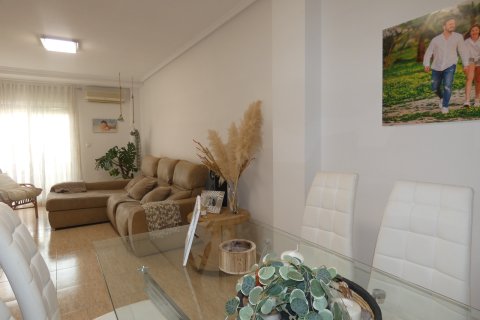 Wohnung zum Verkauf in Algorfa, Alicante, Spanien 3 Schlafzimmer, 120 m2 Nr. 183904 - Foto 3