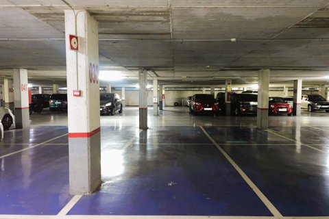Pysäköinti myytävänä Guardamar del Segura, Alicante, Espanja , 10 m2 No. 183899 - kuva 3
