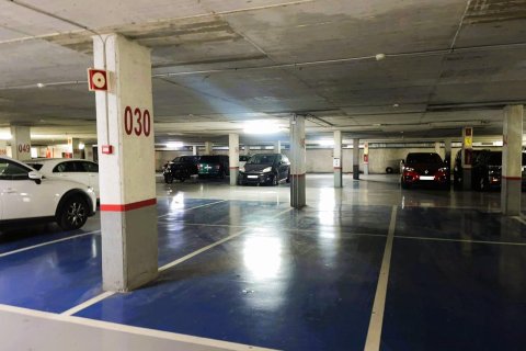 Pysäköinti myytävänä Guardamar del Segura, Alicante, Espanja , 10 m2 No. 183899 - kuva 4