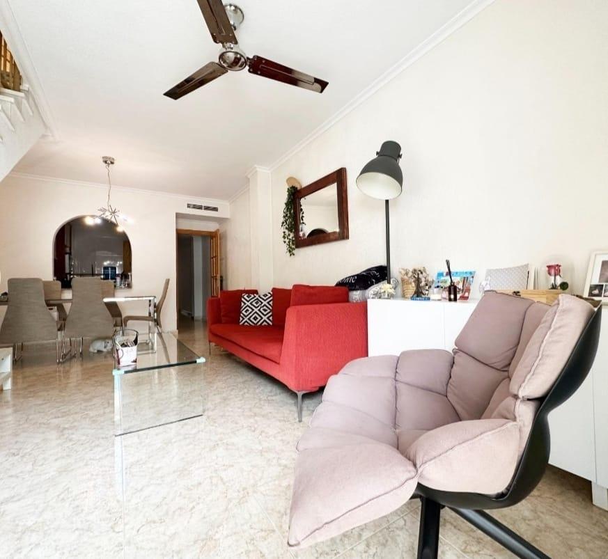 Penthouse à Guardamar del Segura, Alicante, Espagne 3 chambres, 85 m2 No. 183902