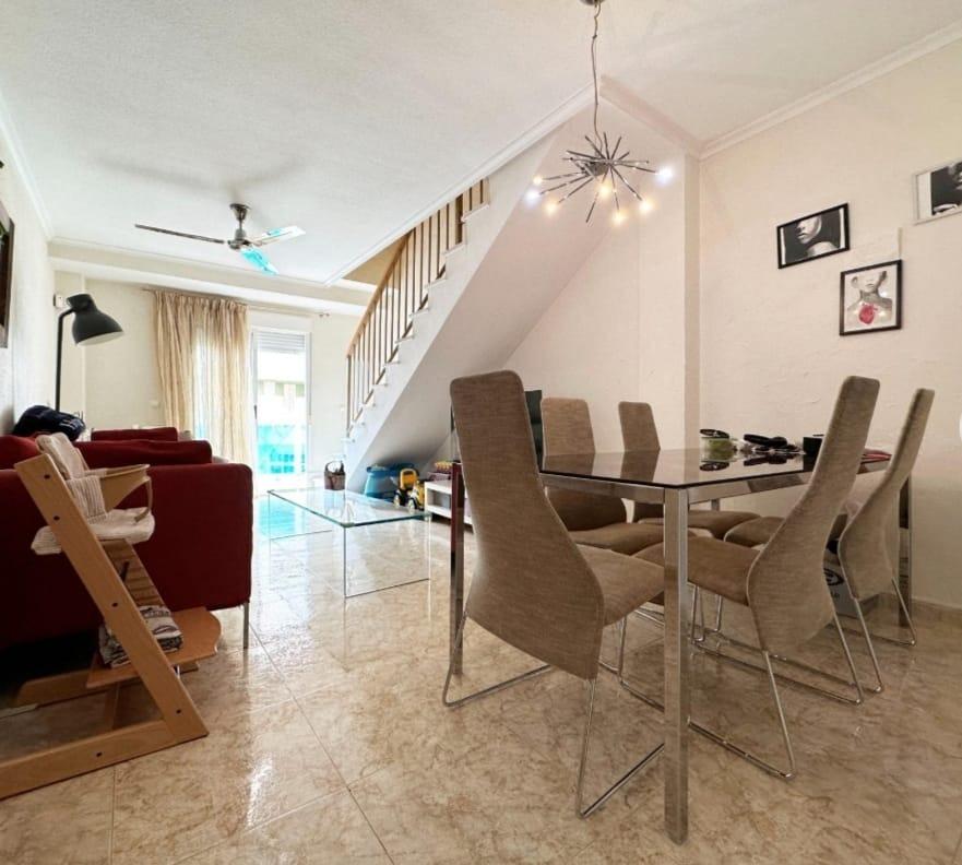 Penthouse à Guardamar del Segura, Alicante, Espagne 3 chambres, 85 m2 No. 183902