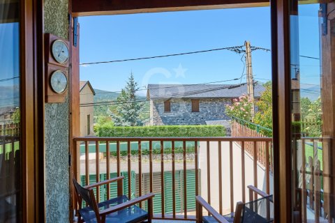 House for sale in Spain 3 bedrooms, 135 sq.m. No. 160094 - photo 12