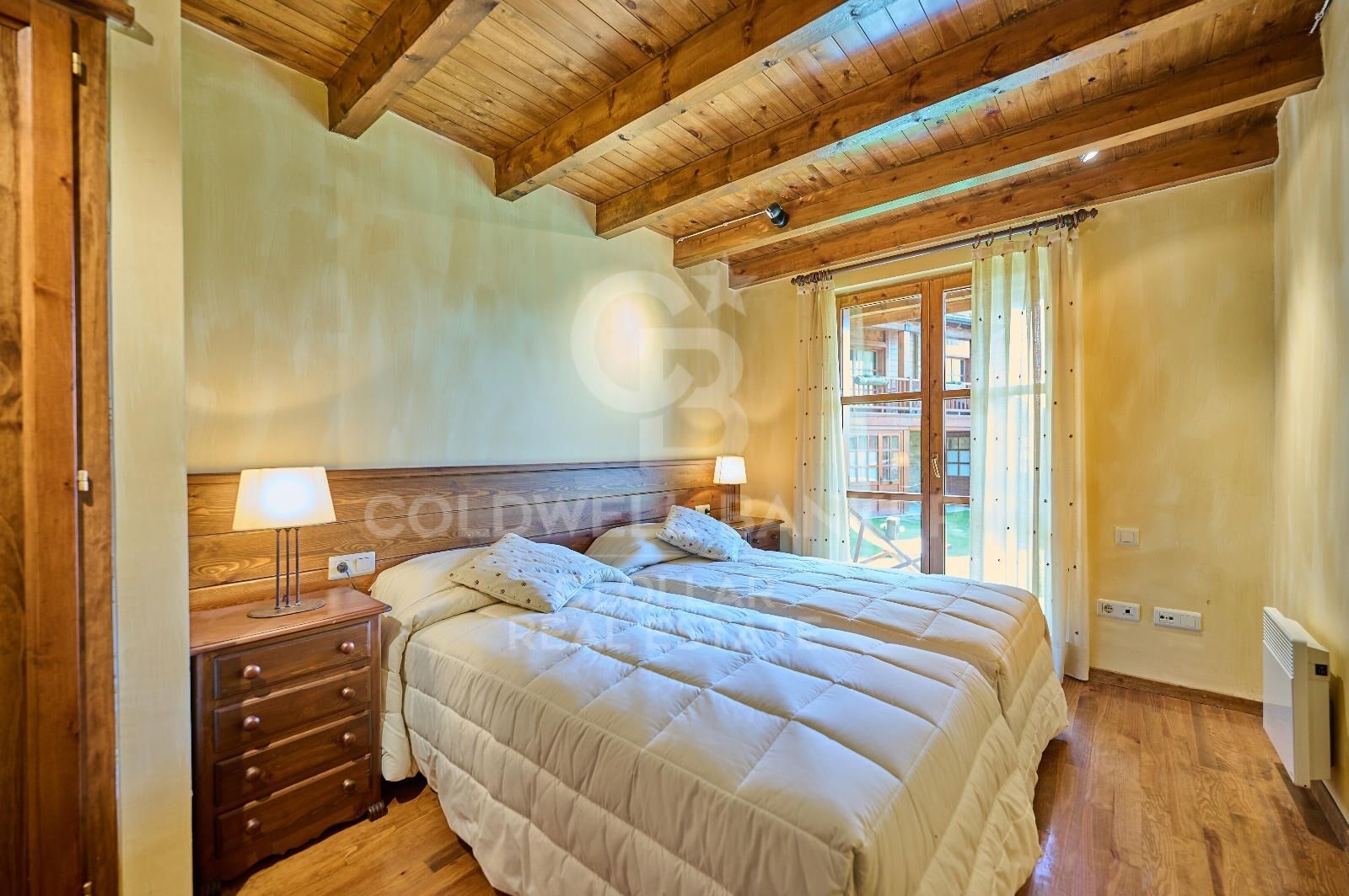 Триплекс в Герона, Испания 4 спальни, 200м2 №160099