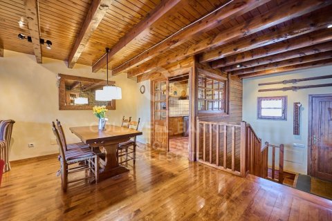 Kolmio myytävänä Girona, Espanja, 4 makuuhuonetta, 200 m2 No. 160099 - kuva 17