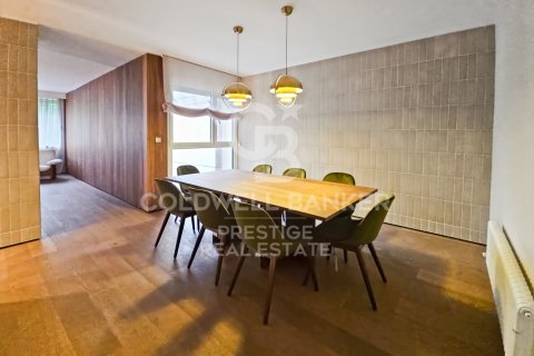 Lägenhet till salu i Barcelona, Spanien 5 sovrum, 280 kvm. Nr. 160096 - foto 10