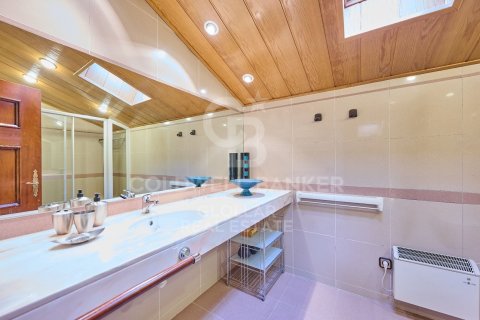 Huoneisto myytävänä Lleida, Espanja, 3 makuuhuonetta, 120 m2 No. 160098 - kuva 13