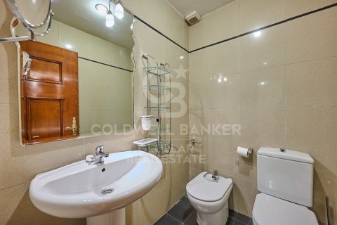 Huoneisto myytävänä Lleida, Espanja, 3 makuuhuonetta, 120 m2 No. 160098 - kuva 10