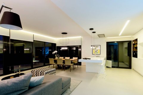 Villa for sale in Orihuela, Alicante, Spain 4 bedrooms, 322 sq.m. No. 175580 - photo 4
