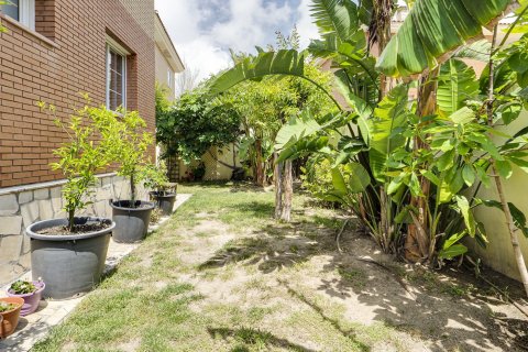 Villa for sale in Cambrils, Tarragona, Spain 5 bedrooms, 310 sq.m. No. 180622 - photo 18