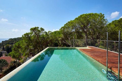 Villa zum Verkauf in Lloret de Mar, Girona, Spanien 4 Schlafzimmer, 331 m2 Nr. 180624 - Foto 8