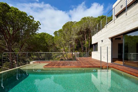 Villa zum Verkauf in Lloret de Mar, Girona, Spanien 4 Schlafzimmer, 331 m2 Nr. 180624 - Foto 11