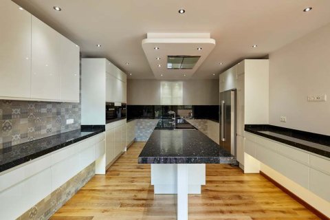 Villa zum Verkauf in Lloret de Mar, Girona, Spanien 4 Schlafzimmer, 331 m2 Nr. 180624 - Foto 13
