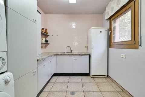 Villa for sale in Lloret de Mar, Girona, Spain 6 bedrooms, 490 sq.m. No. 180625 - photo 16