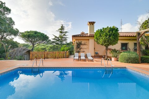 Villa for sale in Lloret de Mar, Girona, Spain 6 bedrooms, 490 sq.m. No. 180625 - photo 18