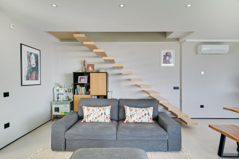 Villa for sale in Santa Susanna, Barcelona, Spain 6 bedrooms, 445 sq.m. No. 180623 - photo 17