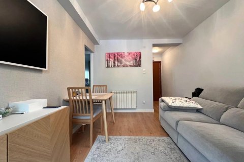 Apartment for sale Madrid, Spain 2 bedrooms, 60 sq.m. No. 109488 - photo 9