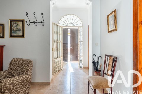 Villa for sale in Almonte, Huelva, Spain 3 bedrooms, 177 sq.m. No. 152491 - photo 3