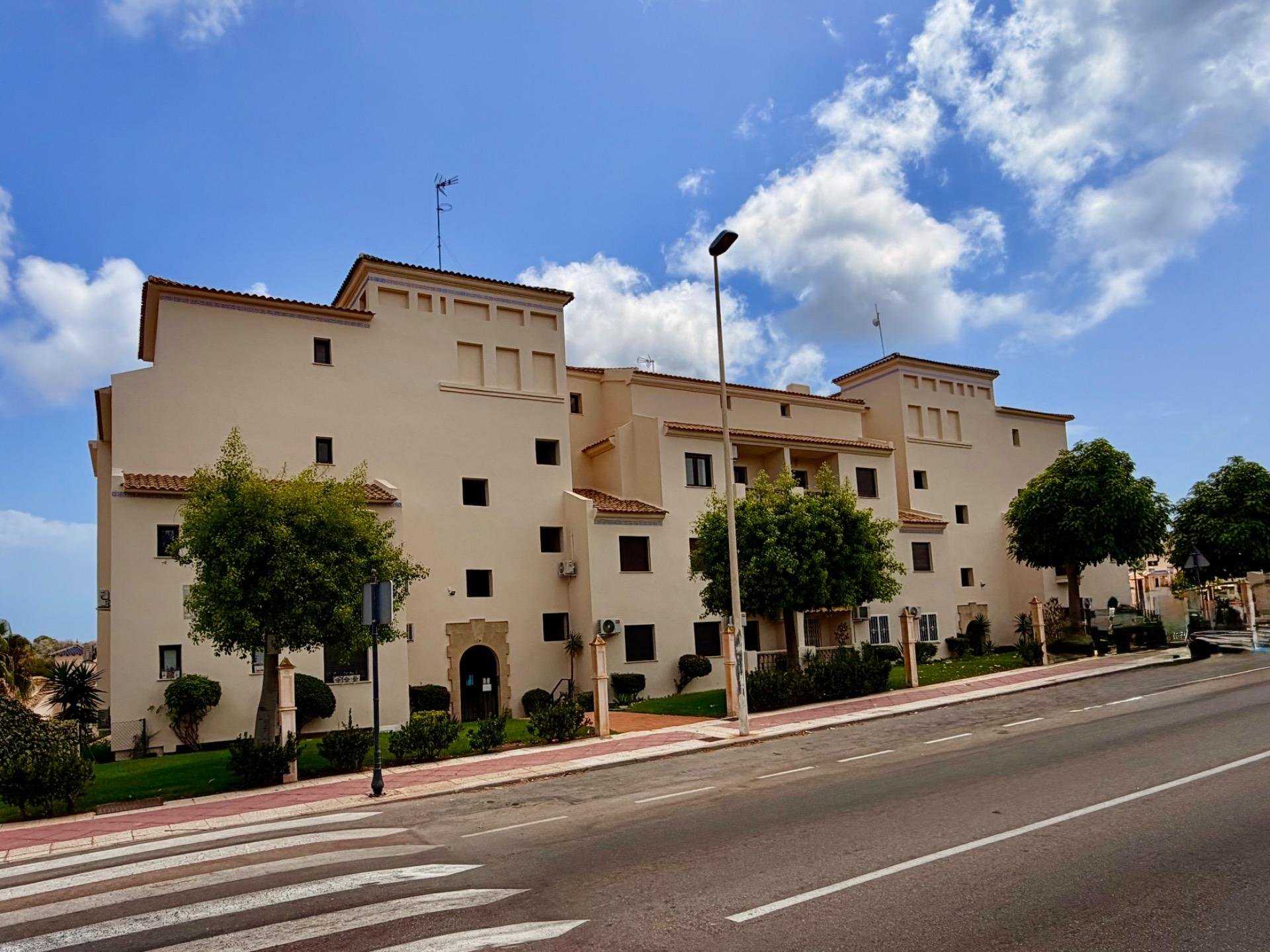 Apartment in Alicante, Spain 3 bedrooms, 97 sq.m. No. 193192